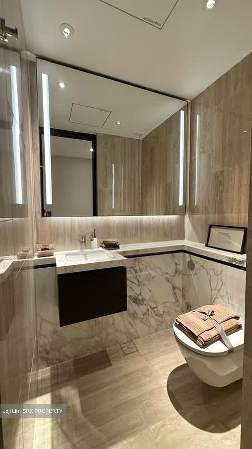 Newport Residences (D2), Apartment #557454291